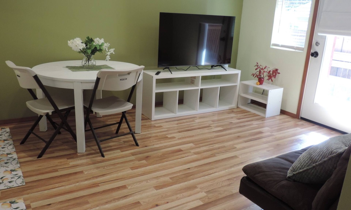 Picnic Point-North Lynnwood House | Delightful 2-bedroom house in Lynnwood perfect for your getaway