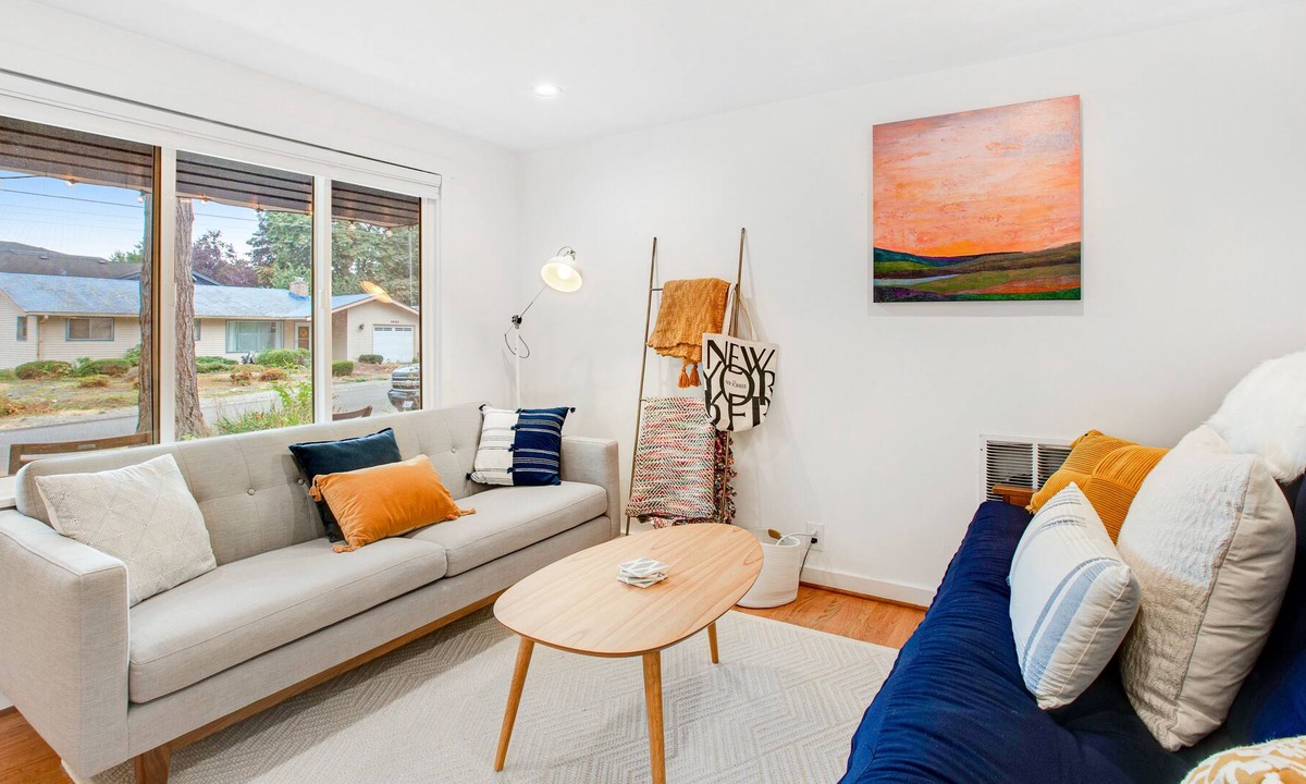 Crown Hill House | Dog-friendly single-level home with back garden, & deck - near Golden Gardens