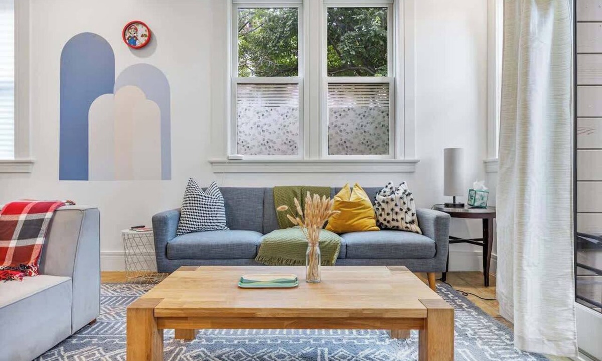 Downtown Berkeley Apartment | Downtown Berkeley 3BR | Near UC & BART + Parking