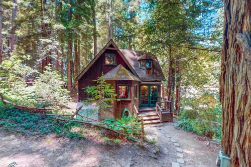 Cazadero House | Dreamcatcher Cottage