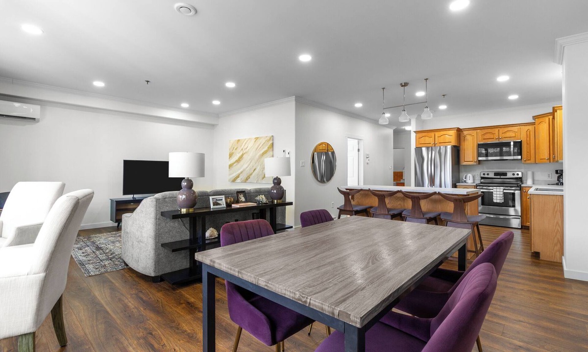 Downtown St. John's Apartment | Duckworth King Queen Sub Pent. Harbour Vw