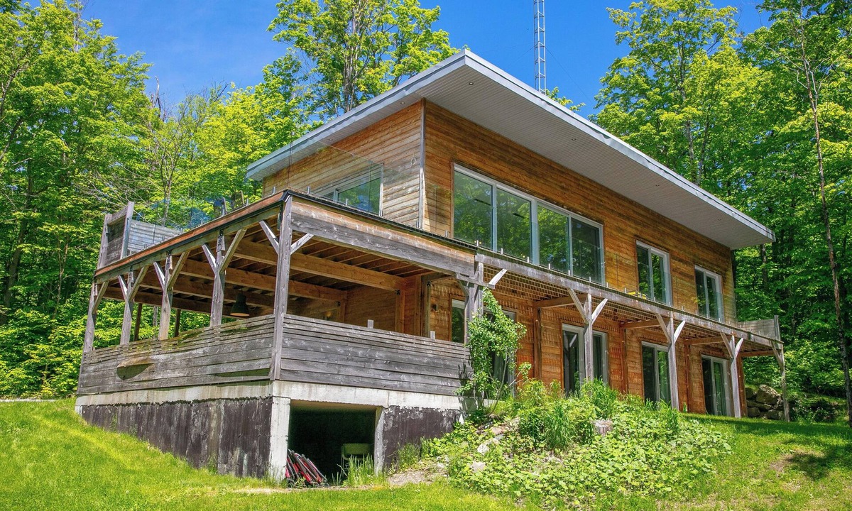 Eastman Ski Chalet | Eco-Friendly Cabin