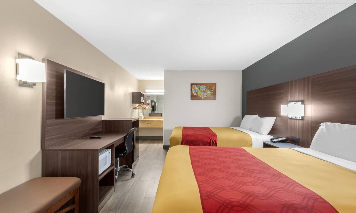 Creedmoor Hotel | Econo Lodge Creedmoor - Butner
