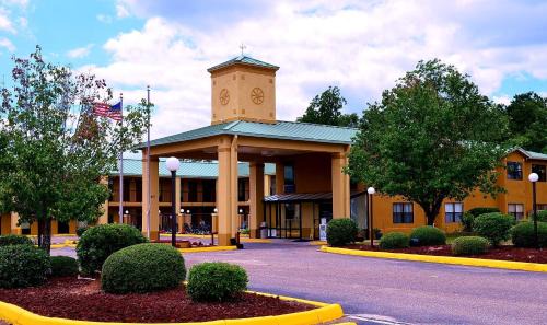 Opp Hotel | Executive Inn Opp