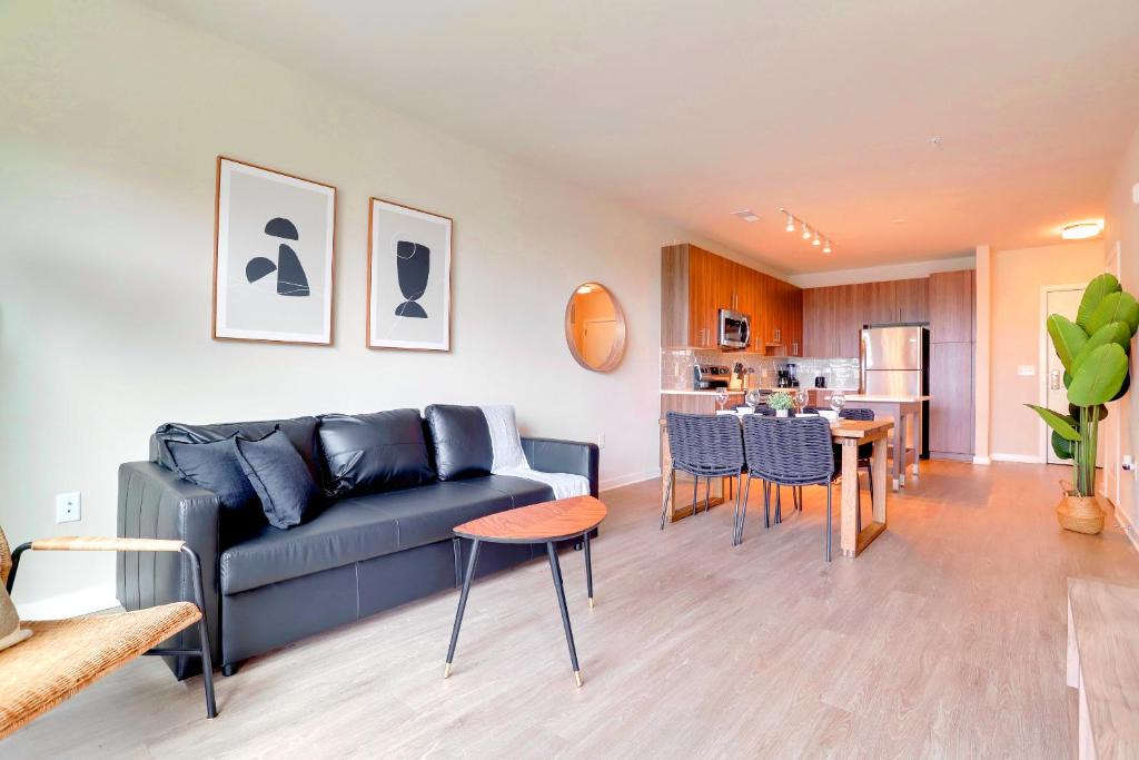Groveton Apartment | Exquisite One-Bedroom Apartment in Alexandria