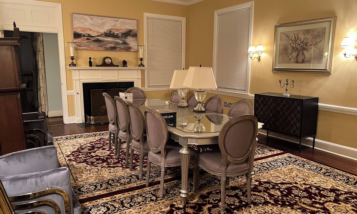 Owings Mills Villa | Fabulous 4-bedroom villa in tranquil Caves Valley area in Baltimore County MD