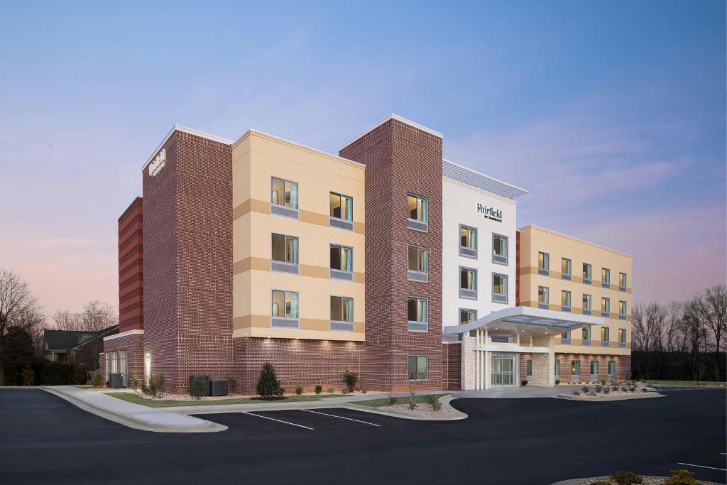 Madison Hotel | Fairfield by Marriott Inn & Suites Athens Madison