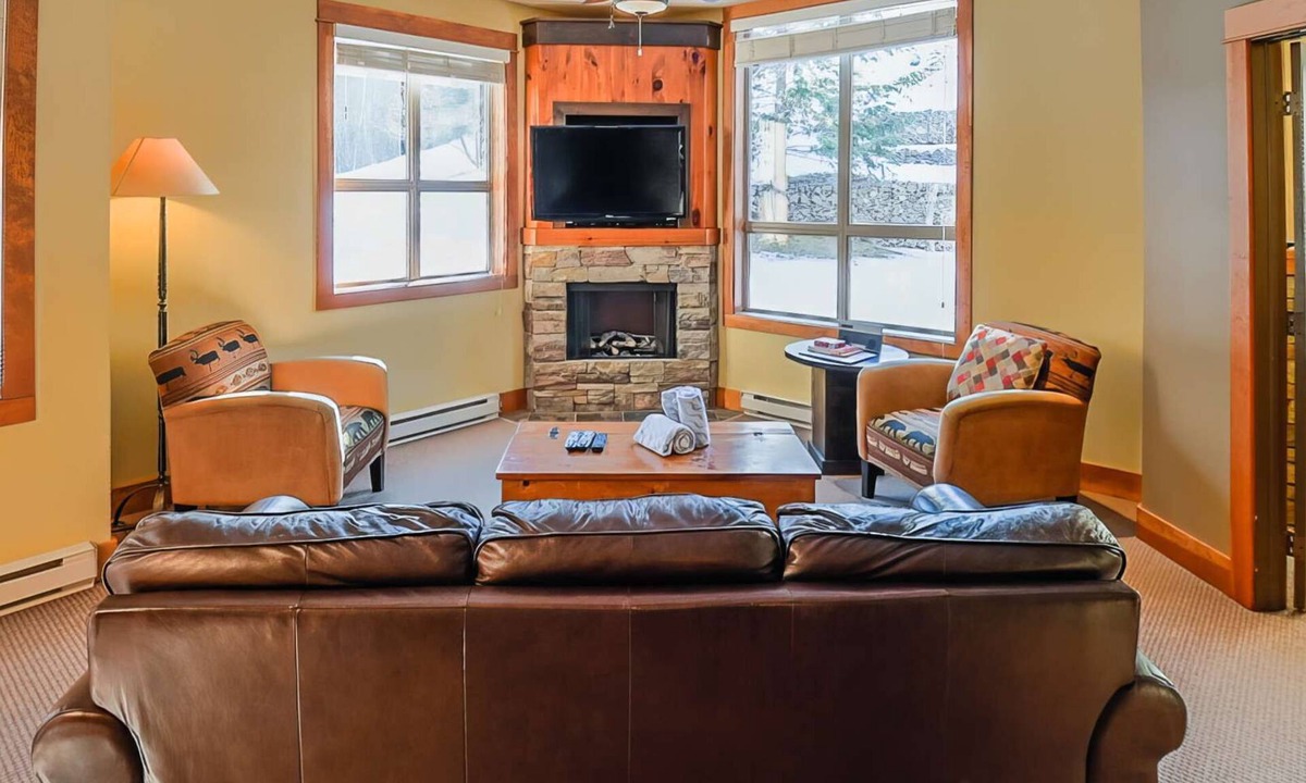 Fernie Condo | Fernie - Timberline Lodges Juniper #611