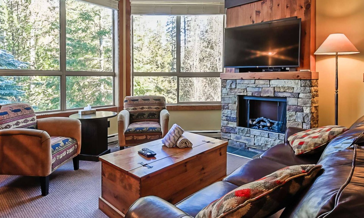 Fernie Condo | Fernie - Timberline Lodges Juniper #620