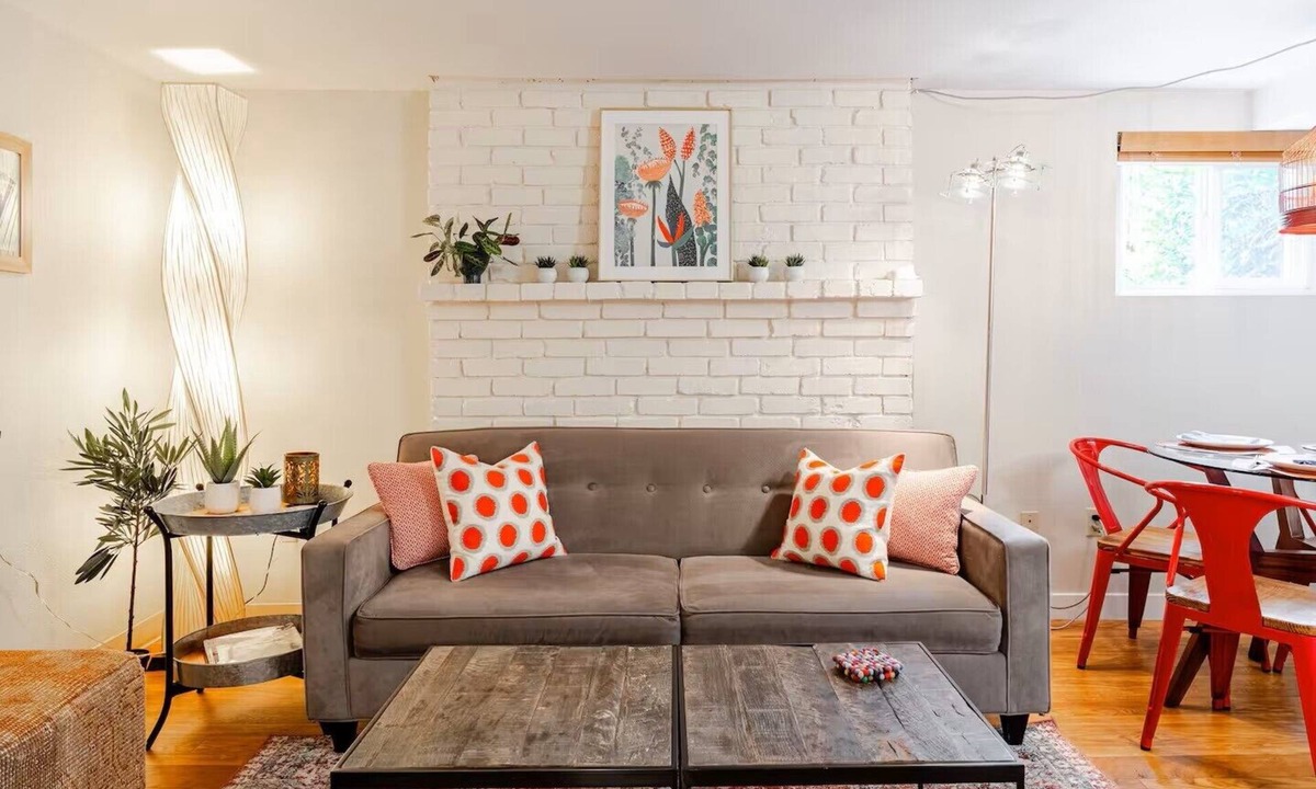 Ballard Apartment | Fifa World Cup ready, large 1 bdr/1 bath, sleeps 4
