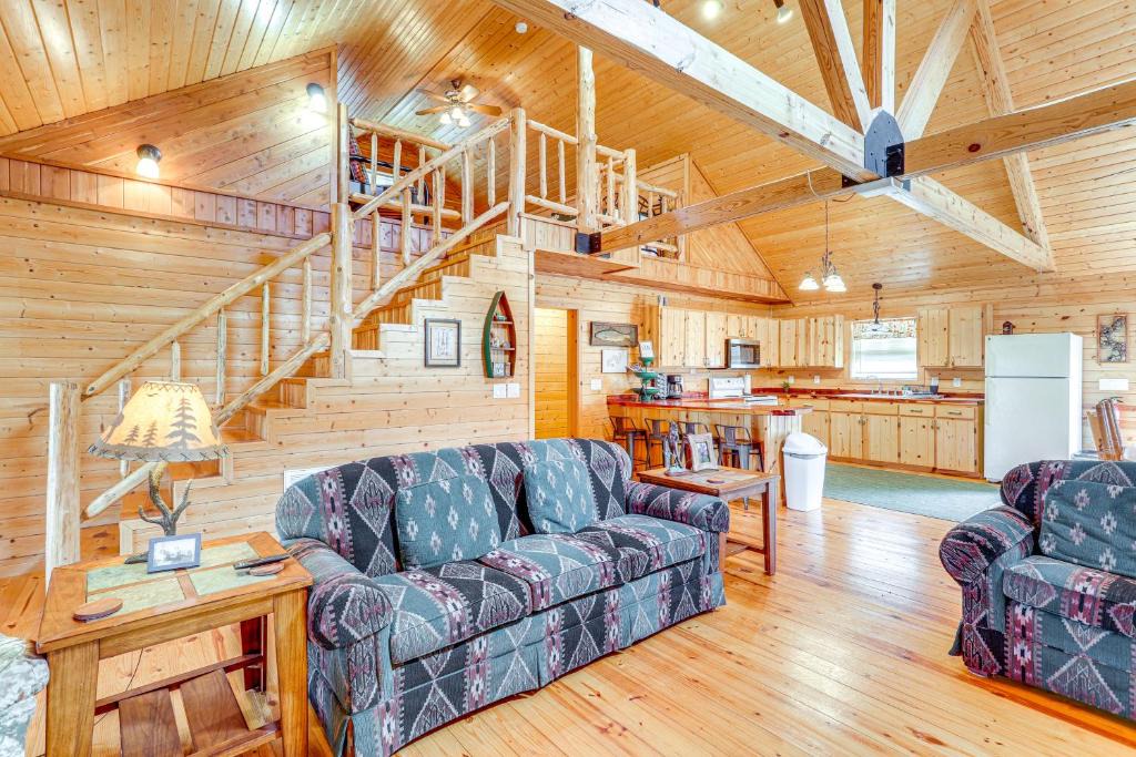 Boswell House | Fire Pit, Screened Deck: Riverfront Ozarks Cabin!