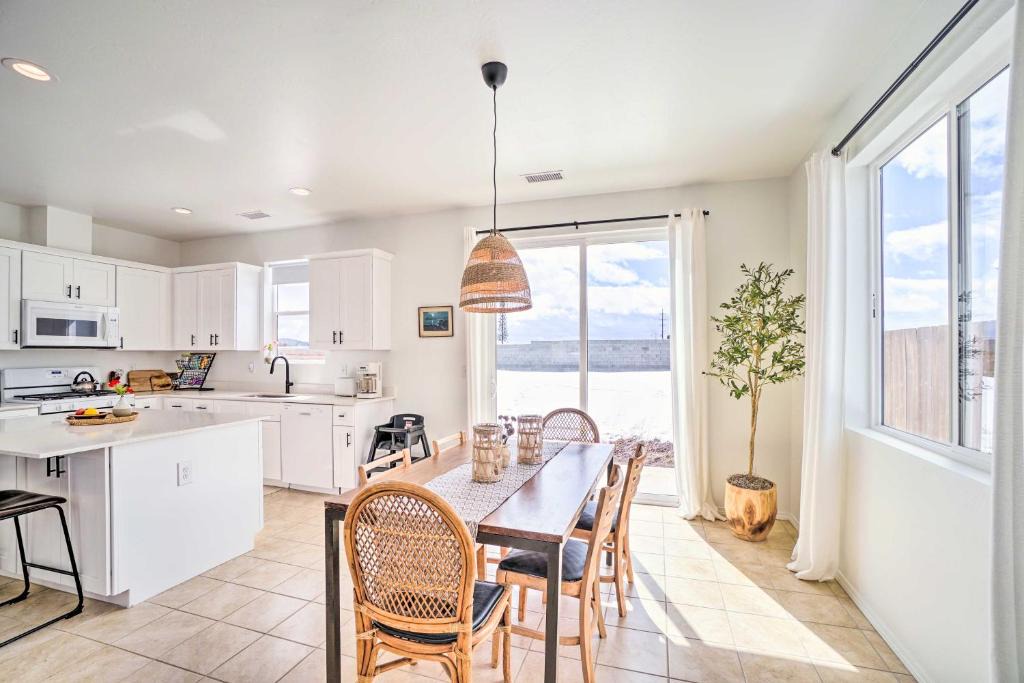 Bellemont House | Flagstaff-Area Family Home w/Hot Tub & Patio