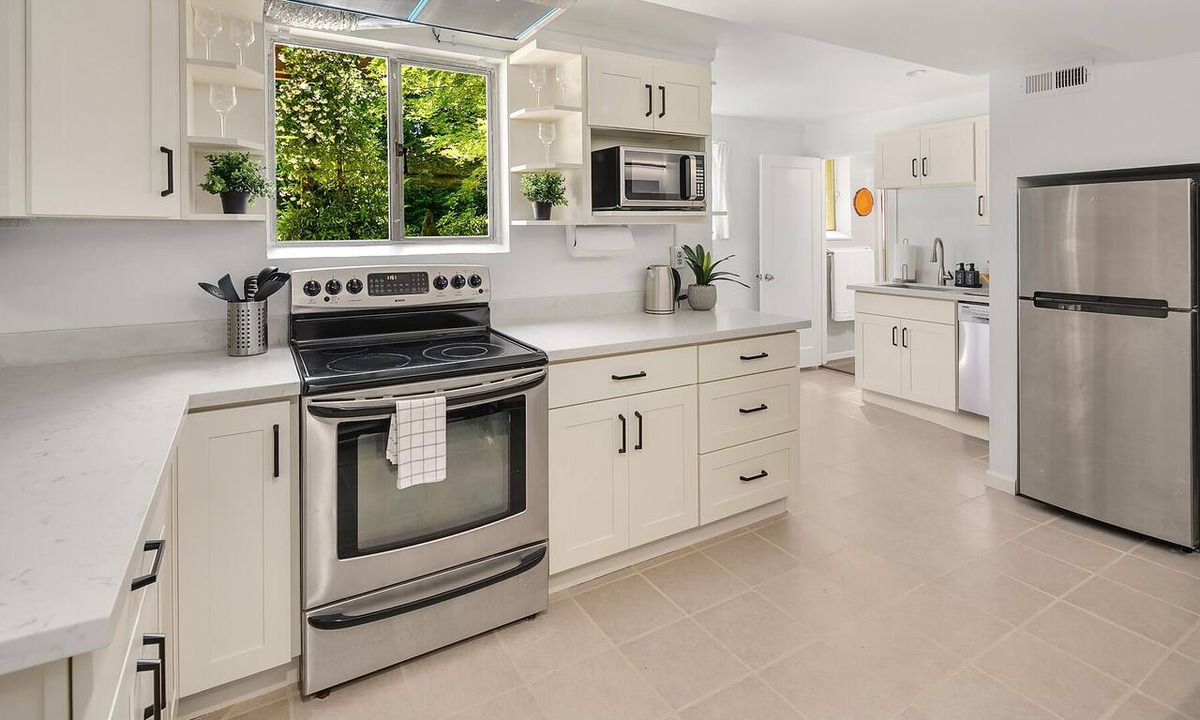 Ravenna Apartment | Forest Apartment - Free Parking - Fast WIFI - AC