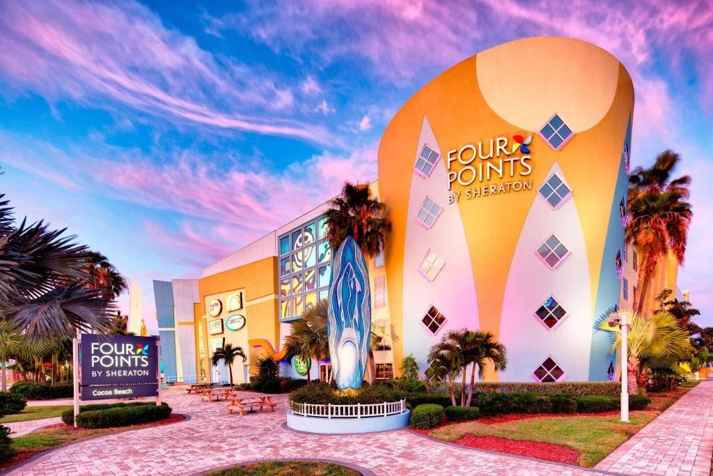 Cocoa Beach Hotel | Four Points by Sheraton Cocoa Beach