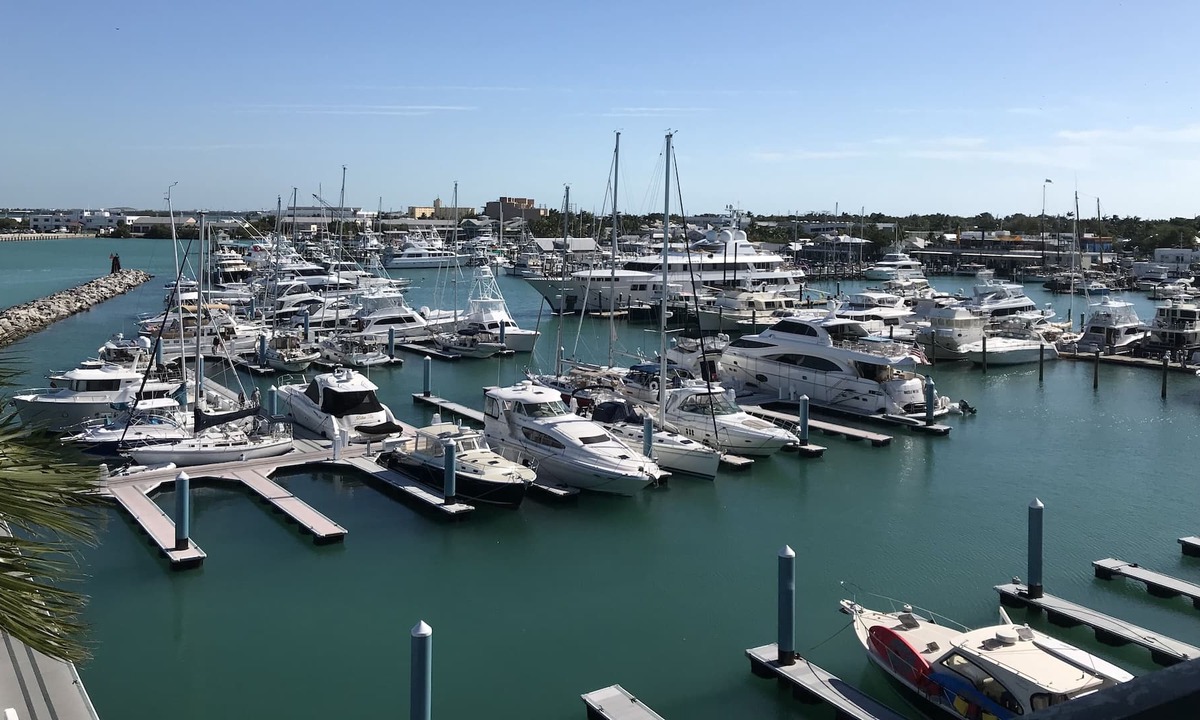Key West Resort | Galleon Key West Resort - Waterfront Marina 2-Bedroom Suite + Beach + Amenities