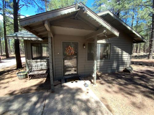 Parks House | Grand Canyon Cottage at Historic Wrigley Ranch with Horseback Riding & Hiking