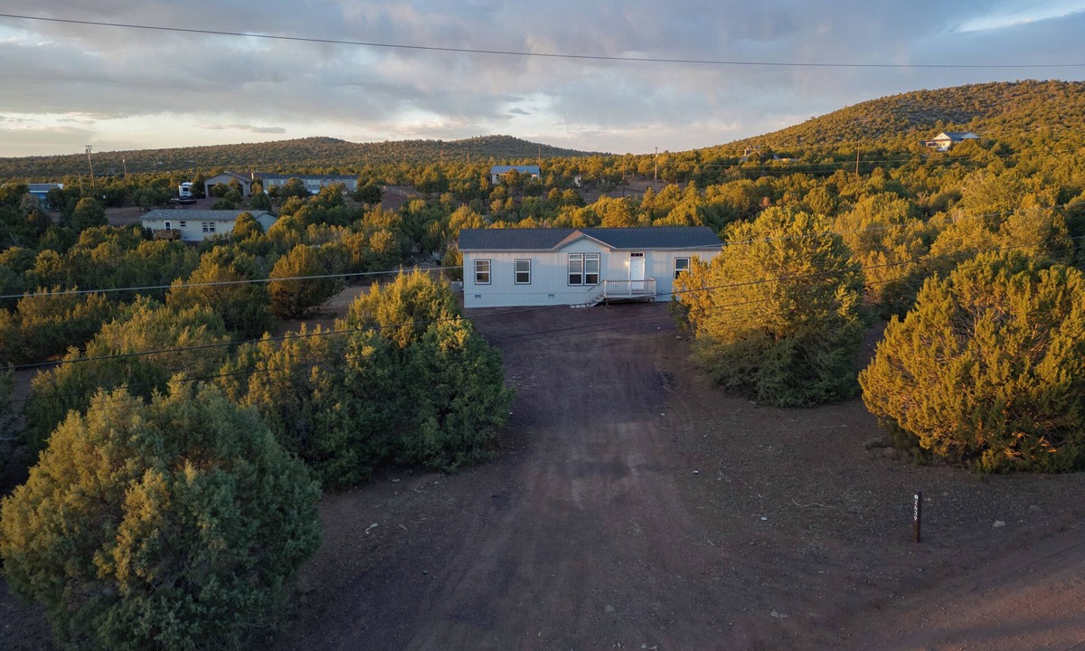 Williams House | Grand Canyon Escape in Williams sleeps 6