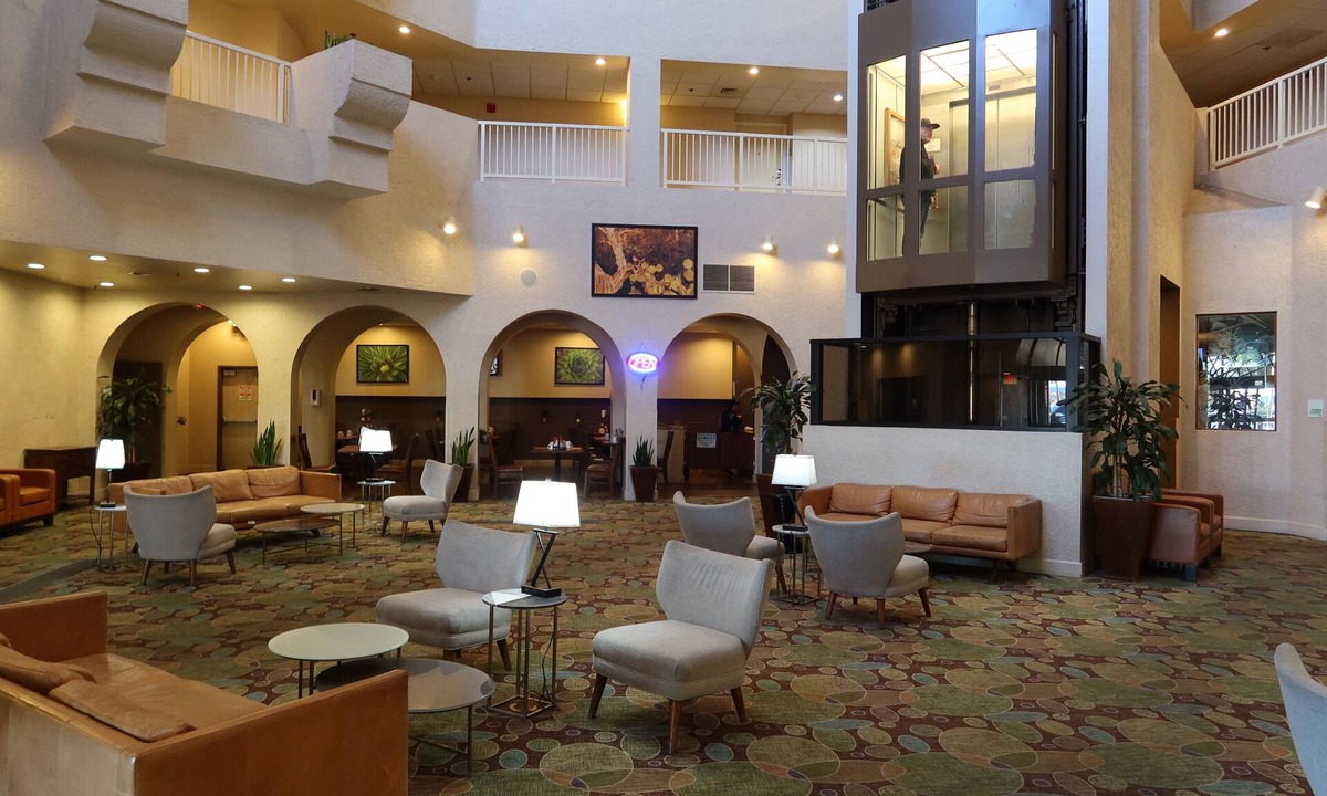 Interchange Square Hotel | GreenTree Hotel Phoenix West