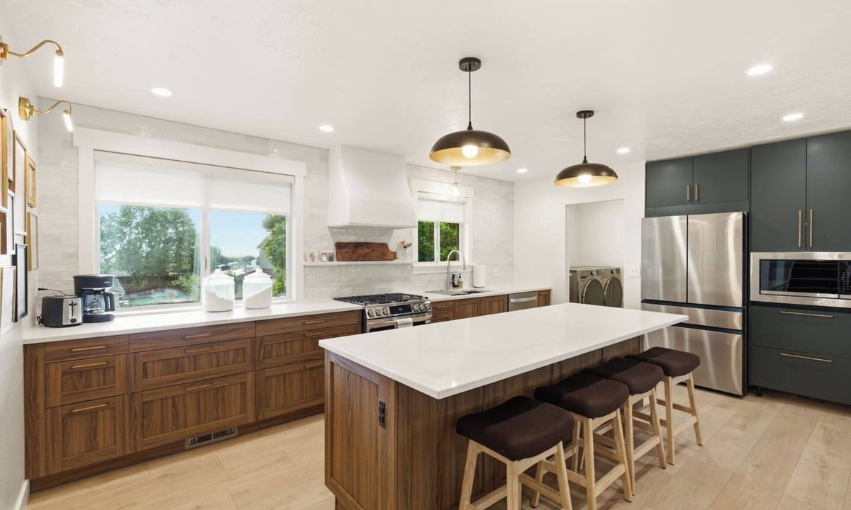 Pleasant Grove House | Grove Collective | 2 Kitchens | Firepit + Yard