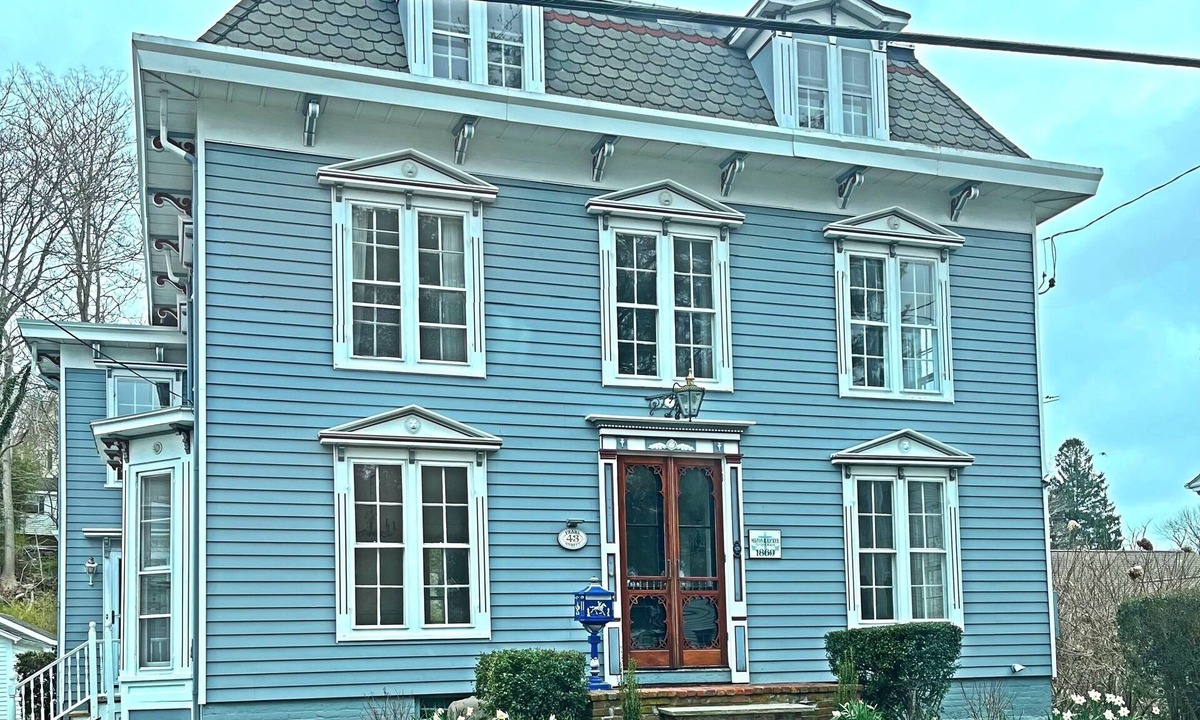 Mystic House | Historic Mystic Maritime House - 5 min Walk to Downtown Restaurants and Seaport