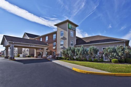 Groveport Hotel | Holiday Inn Express Hotel & Suites Columbus Southeast Groveport by IHG