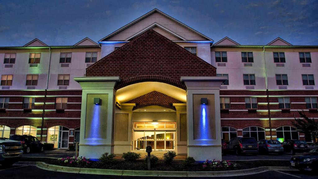 La Plata Hotel | Holiday Inn Express La Plata by IHG