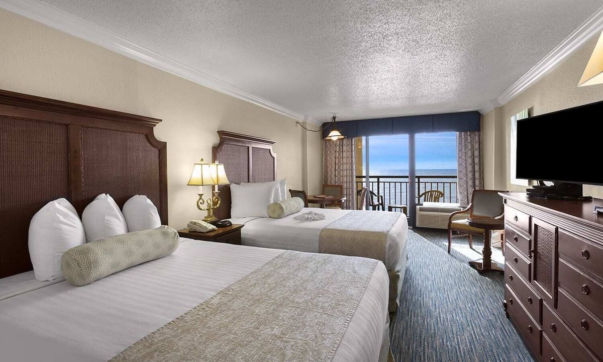 Myrtle Beach Resort | Holiday Pavilion Resort on the Boardwalk- Access to ALL AMENITIES!