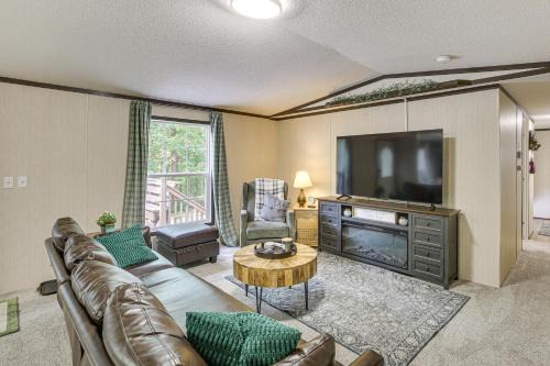 Wright City House | Home w/Trail Access on 19 Acres in Wright City!