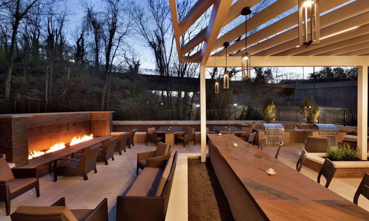 North Rosslyn Hotel | Homewood Suites by Hilton Arlington Rosslyn Key Bridge