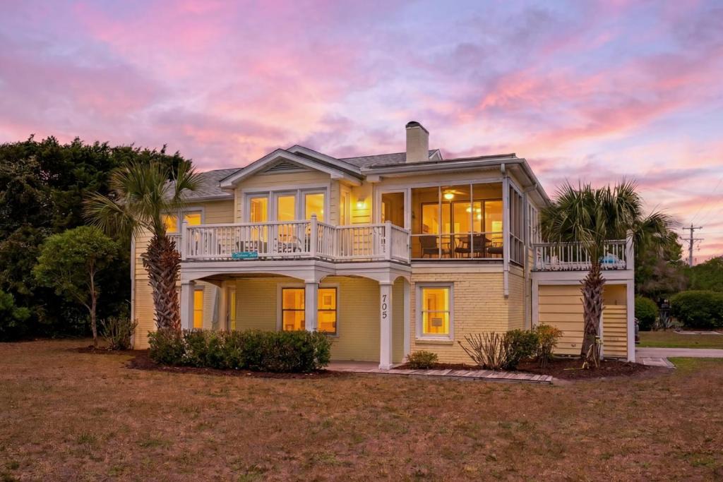 Ocean Drive House | Honey Tides Cottage