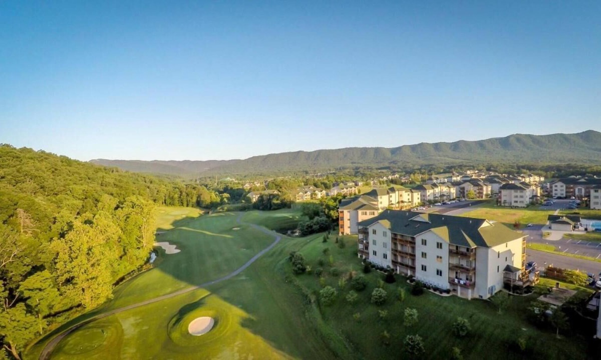 Massanutten Condo | https:/www.massresort.com/stay/lodging/valley/woodstone-meadows/