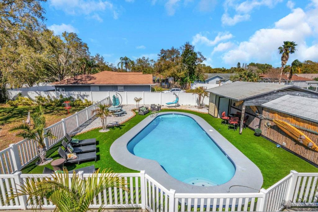 Allen's Ridge House | Huge 8BR wHTD Pool Ensuites Games Near Beach