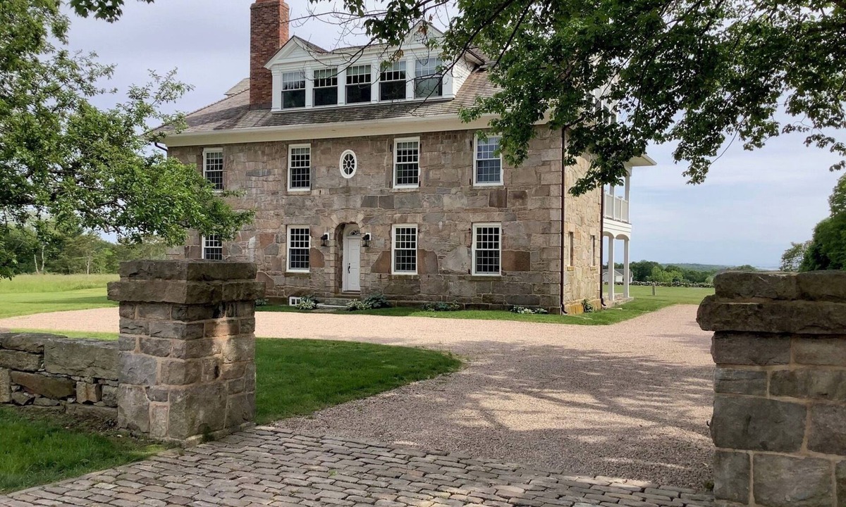 Stonington House | Iconic Mystic Mansion