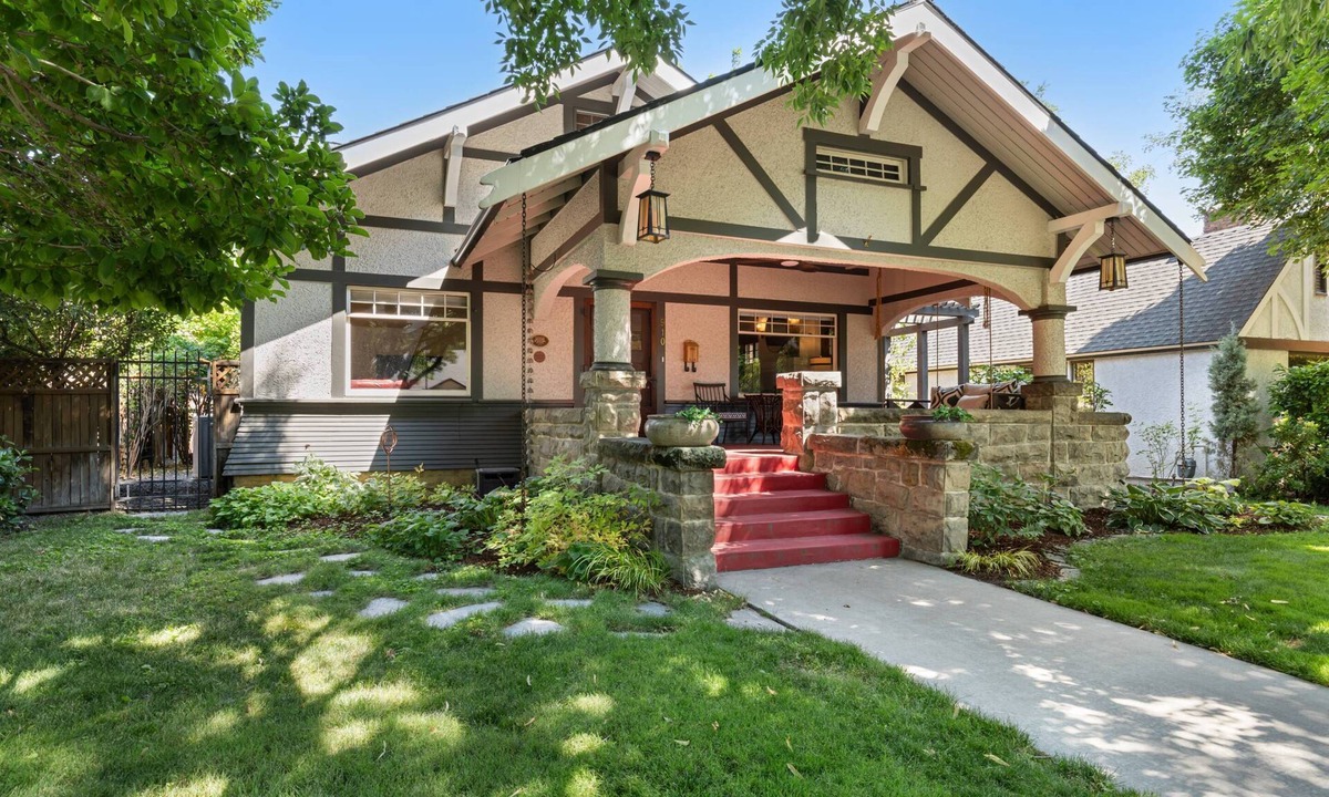 North End House | Iconic NorthEnd Treasure w/Porch Swing & Electric Fireplace | Private Office | Walk to Hyde Park!