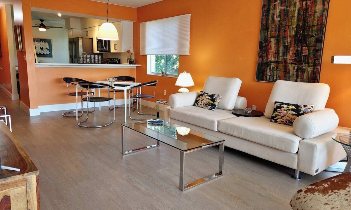 North Trail Apartment | Ideal 2-bed/2-bath condo at Whitaker Bayou.