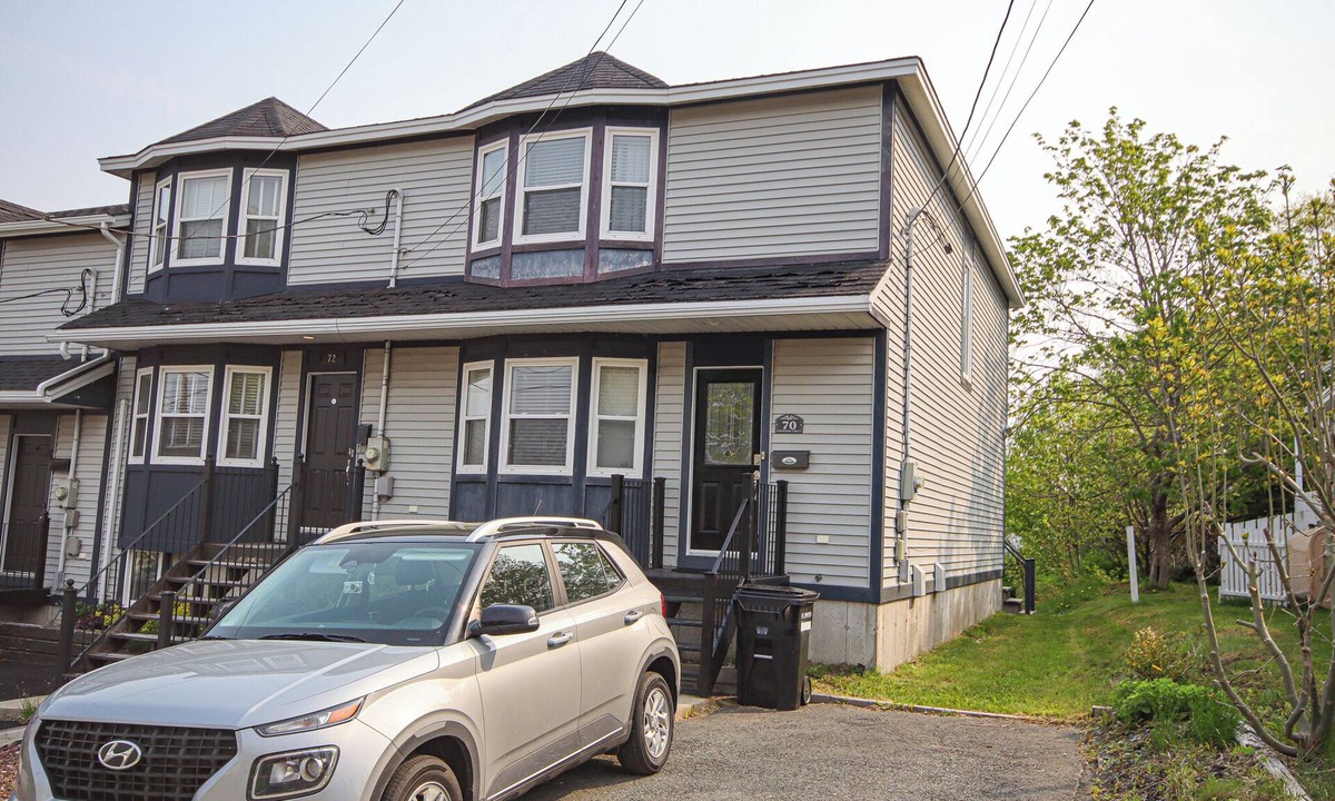 Terra Nova House | Inviting Townhome in St. John's City Center!