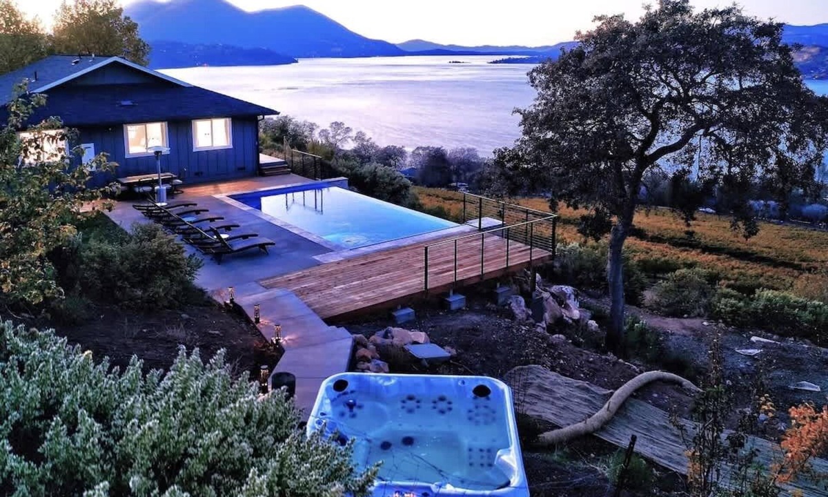 Lower Lake House | Jago Bay - Vineyard Home with Pool and Hot Tub