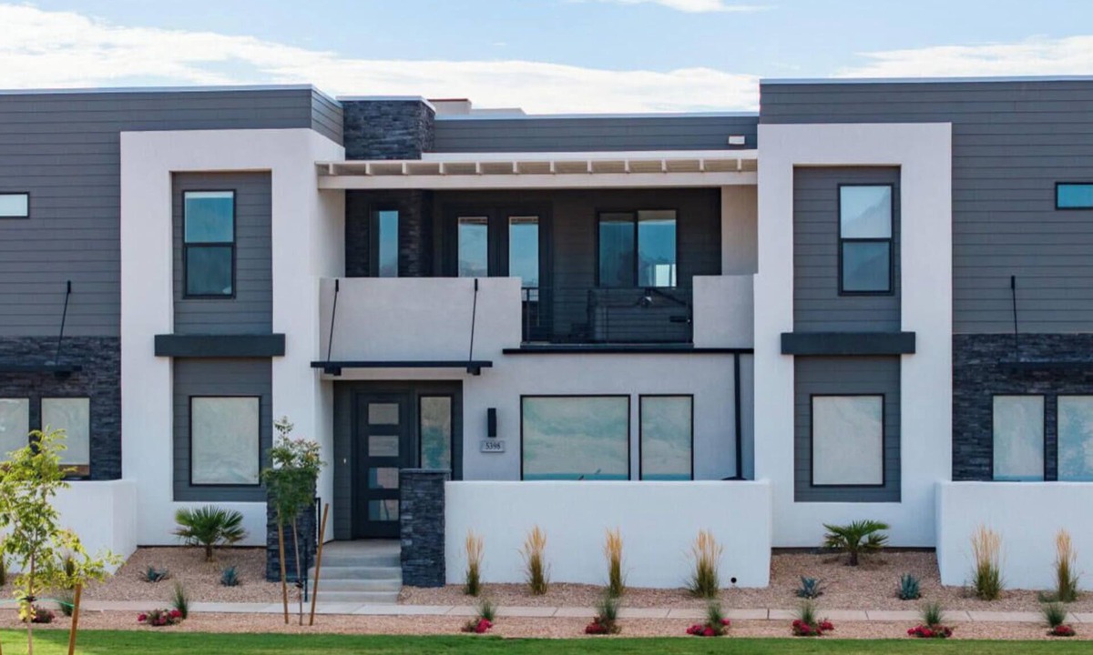 St. George Villa | Laguna at Desert Color (by Ember Stays)