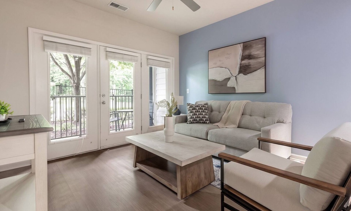 Manassas Park Apartment | Landing | Beautiful 1BD, Pool, Gym