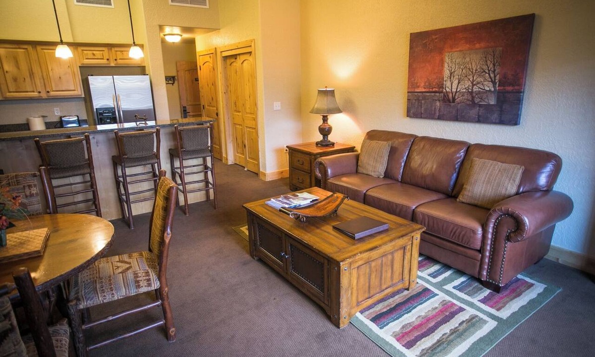 Park City Condo | Large Condo, Steps Away from Canyons Village by RedAwning - Save 20% on 7+ Nights!