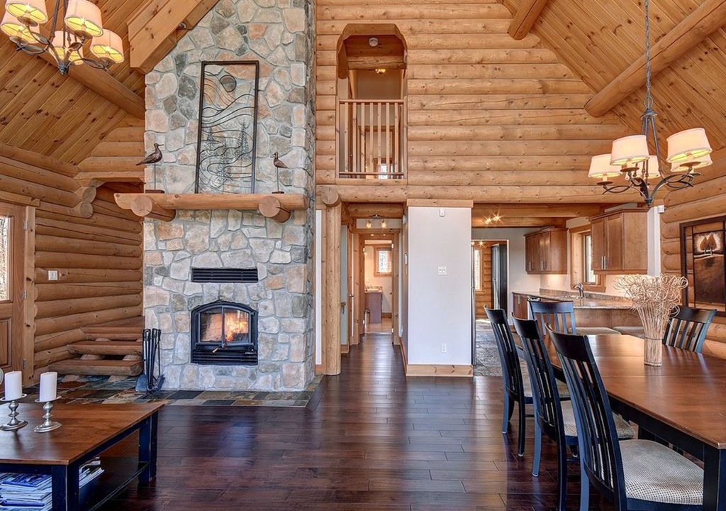 Labelle Villa | Log Cabin 25 minutes from Mont Tremblant (Hot Tub)