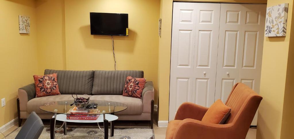 Park View Apartment | Lovely 2br Rental Unit