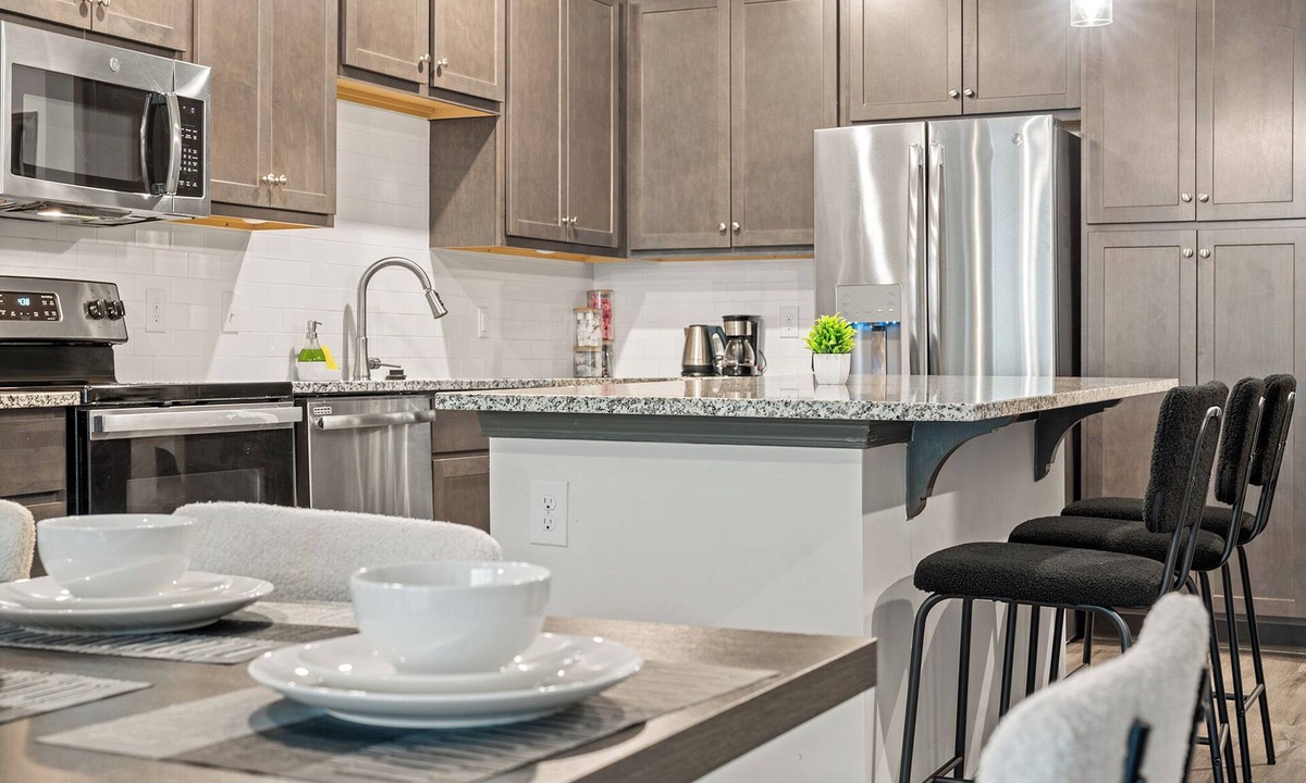 North Raleigh Apartment | Luxe 3BR Suite in North Raleigh