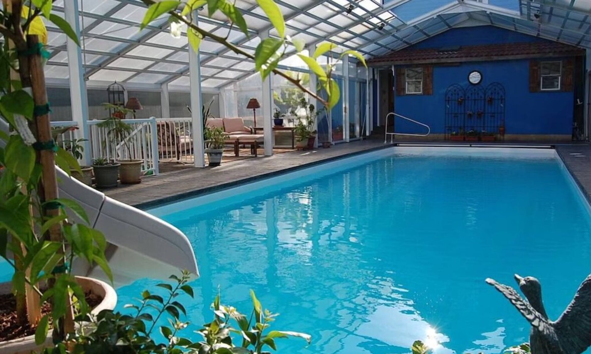 Everson Cabin | Luxurious Glamping Tent with heated indoor pool