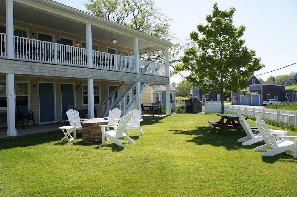 Block Island Apartment | Luxury 1BR Condo in Island Manor Resort