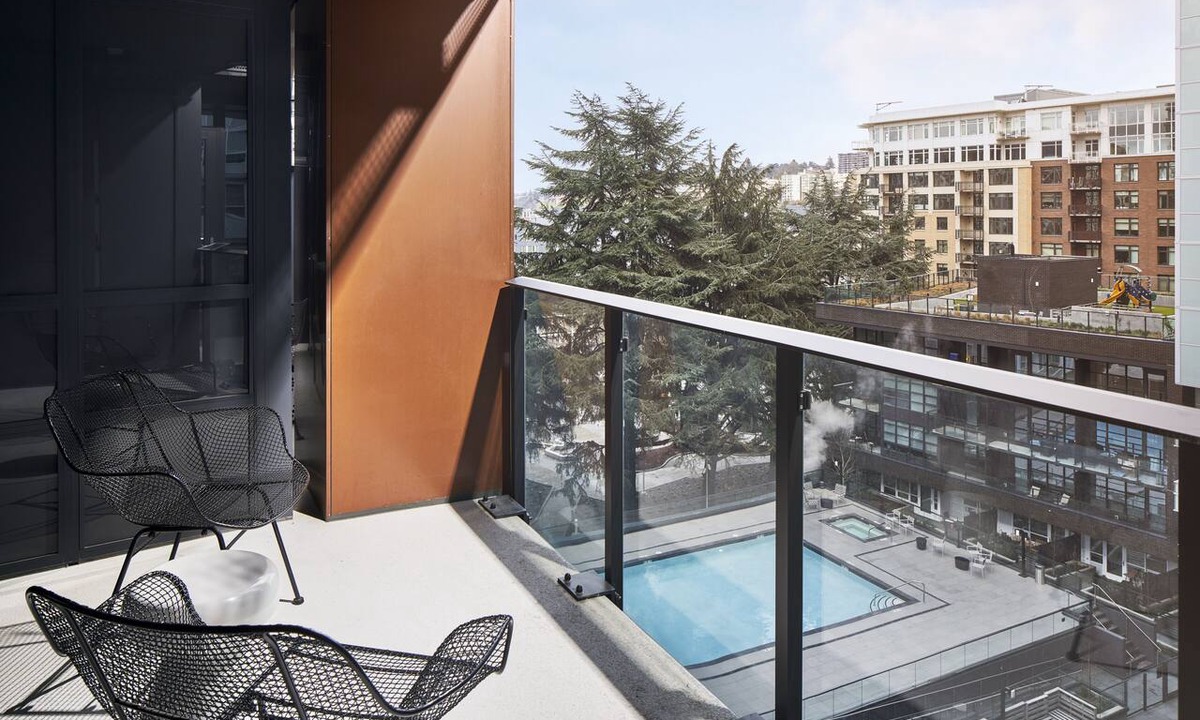 Belltown Hotel | Luxury 2-BR Suite in South Lake Union: Pools, Gym, Kitchen, & Balcony