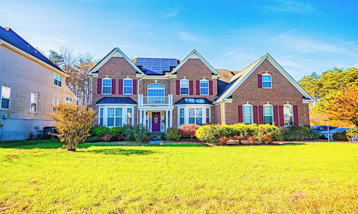 Montpelier Bed & Breakfast | Luxury 5Brooms 4,5Baths Home &Free parking Near DC