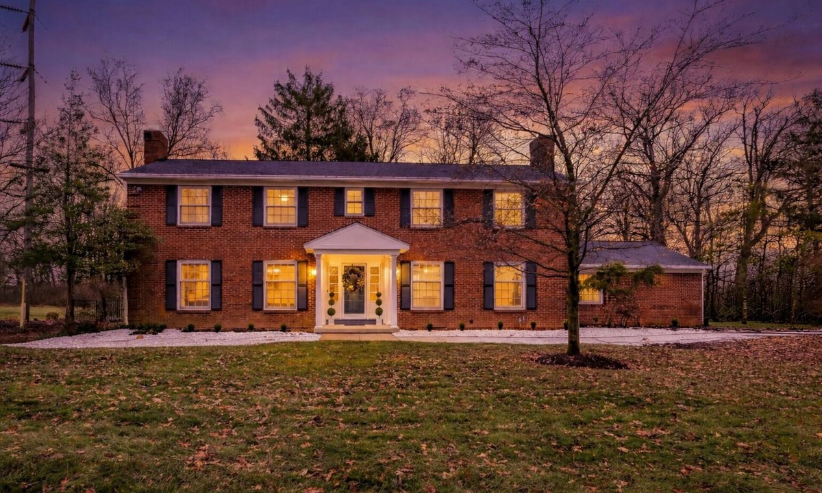 Summit Station House | Luxury 6BR 4BA Villa w/Pool, Hot Tub & BackYard