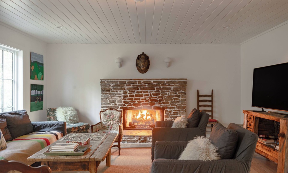 Highlands Cottage | Luxury Cottage on Flat Mountain in Highlands NC