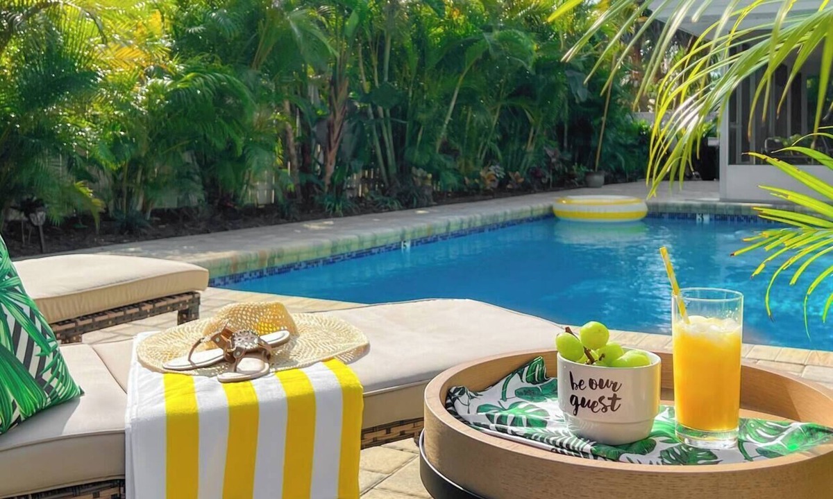 Arlington Park Villa | Luxury Villa with Pool, Game Room, Near Beach